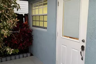 11956 SW 209th St, Miami, FL 33177 - Photo 2