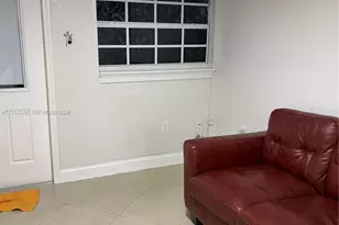 11956 SW 209th St, Miami, FL 33177 - Photo 4