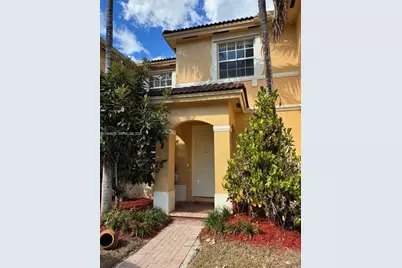 4127 NE 24th St, Homestead, FL 33033 - Photo 1