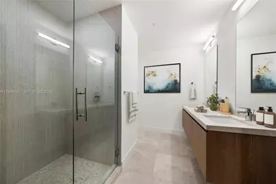 701 Valencia Ave #502, Coral Gables, FL 33134 - Photo 8