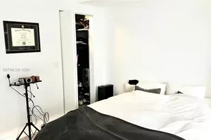 55 SW 9th St, Miami, FL 33130 - Photo 6