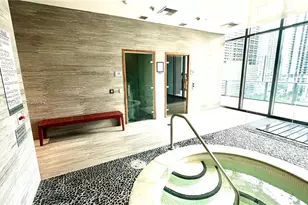 55 SW 9th St, Miami, FL 33130 - Photo 24