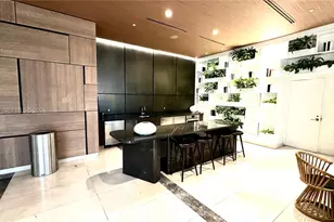 55 SW 9th St, Miami, FL 33130 - Photo 28