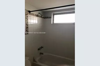 1407 NE 56th St #403, Fort Lauderdale, FL 33334 - Photo 6