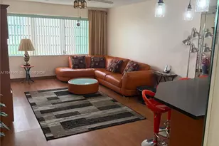 410 SE 2nd St, Hallandale Beach, FL 33009 - Photo 1