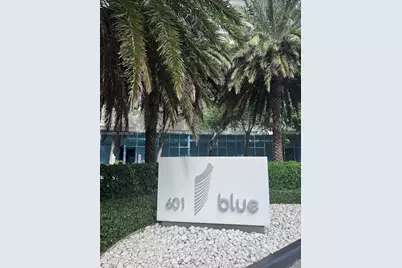 601 NE 36th St #1311, Miami, FL 33137 - Photo 2