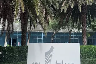 601 NE 36th St, Miami, FL 33137 - Photo 2