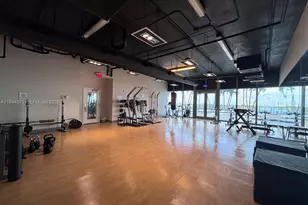 601 NE 36th St, Miami, FL 33137 - Photo 40