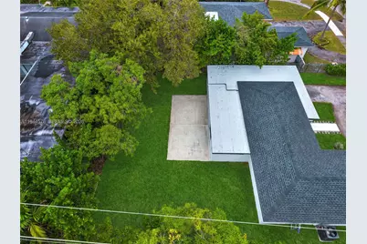12860 NE 10th Ave, North Miami, FL 33161 - Photo 46