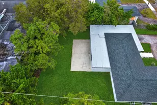 12860 NE 10th Ave, North Miami, FL 33161 - Photo 46