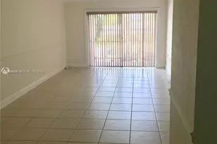 9403 SW 76th St, Miami, FL 33173 - Photo 2