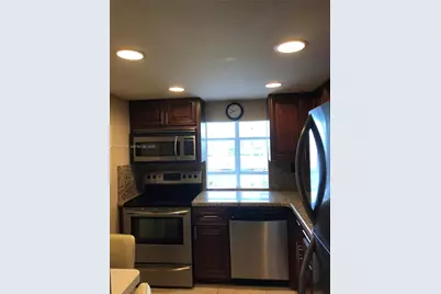 210 172nd St #523, Sunny Isles Beach, FL 33160 - Photo 14