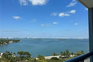 601 NE 36th St, Miami, FL 33137 - Photo 14