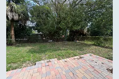 2511 NW 9th St, Fort Lauderdale, FL 33311 - Photo 10