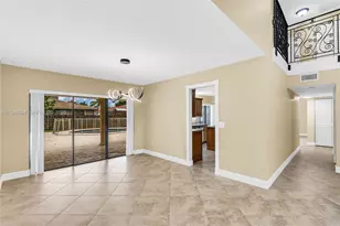 15835 Cotswold Ct, Davie, FL 33331 - Photo 8