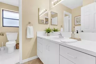15835 Cotswold Ct, Davie, FL 33331 - Photo 46