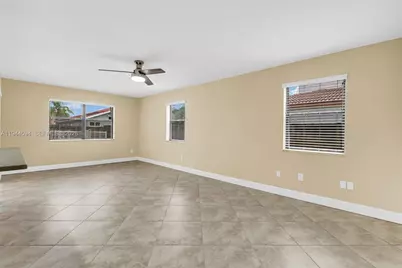 15835 Cotswold Ct, Davie, FL 33331 - Photo 6