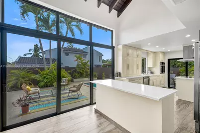 13740 SW 18th St, Miami, FL 33175 - Photo 10