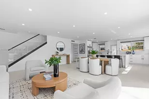 7286 Gary Ave, Miami Beach, FL 33141 - Photo 8