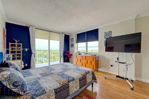2829 Indian Creek Dr, Miami Beach, FL 33140 - Photo 14