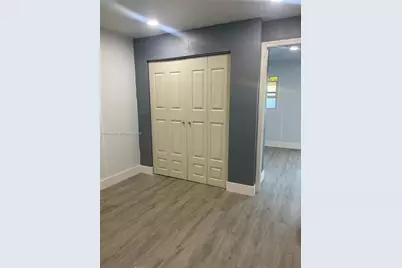 841 N 69th Ave, Hollywood, FL 33024 - Photo 24
