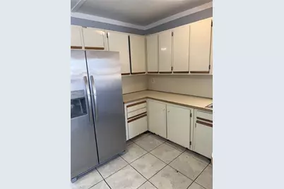 1014 NW 33rd Ave, Miami, FL 33125 - Photo 6