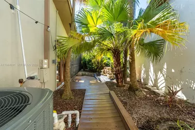 10116 SW 144th Pl, Miami, FL 33186 - Photo 24