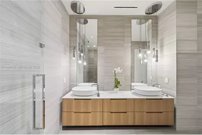 4701 N Meridian Ave #304, Miami Beach, FL 33140 - Photo 32