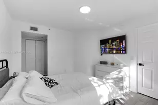 2457 Centergate Dr, Miramar, FL 33025 - Photo 14