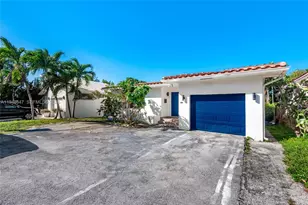 8950 Harding Ave, Surfside, FL 33154 - Photo 1