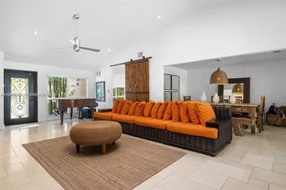 6411 SW 185th Way, Southwest Ranches, FL 33332 - Photo 6