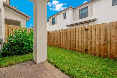 [Address not provided], Pembroke Pines, FL 33027 - Photo 16