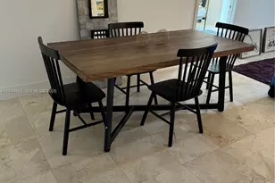 170 SE 14th St, Miami, FL 33131 - Photo 6