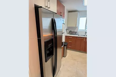 170 SE 14th St #2405, Miami, FL 33131 - Photo 10