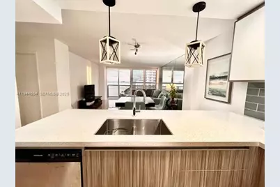 600 NE 36th St #1220, Miami, FL 33137 - Photo 12