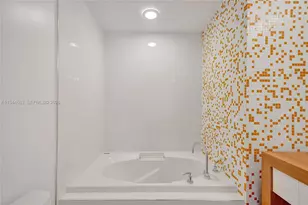 350 SE 2nd St, Fort Lauderdale, FL 33301 - Photo 12