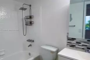 984 W 40th St, Hialeah, FL 33012 - Photo 2