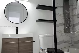 11750 NE 16th Ave, Miami, FL 33161 - Photo 42