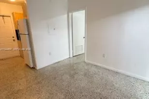 1640 NE 127th St, North Miami, FL 33161 - Photo 6