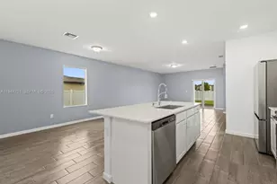 996 Bent Creek Dr, Fort Pierce, FL 34947 - Photo 14