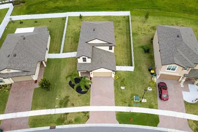 996 Bent Creek Dr, Fort Pierce, FL 34947 - Photo 46