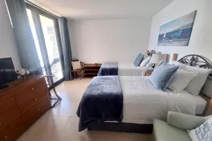 5420 N Ocean Dr, Singer Island, FL 33404 - Photo 22