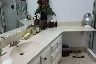 5420 N Ocean Dr, Singer Island, FL 33404 - Photo 24