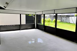 9654 Sun Pointe Dr, Boynton Beach, FL 33437 - Photo 20