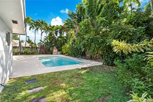 1920 NE 206th Terrace, Miami, FL 33179 - Photo 4