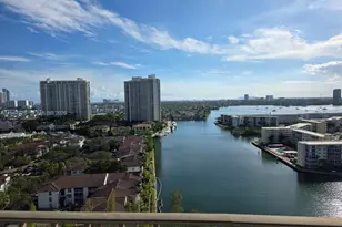 18151 NE 31st Ct, Aventura, FL 33160 - Photo 4