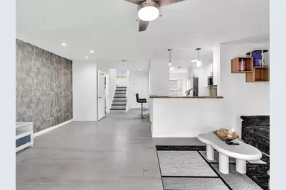 3804 NW 121st Ave, Sunrise, FL 33323 - Photo 10