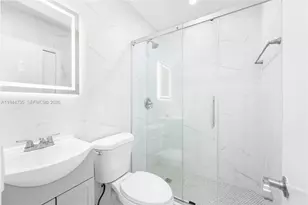 3855 SW 87th Pl, Miami, FL 33165 - Photo 16