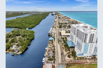 1318 N Ocean Dr, Hollywood, FL 33019 - Photo 2