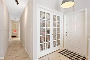 955 Azure Ln, Weston, FL 33326 - Photo 6